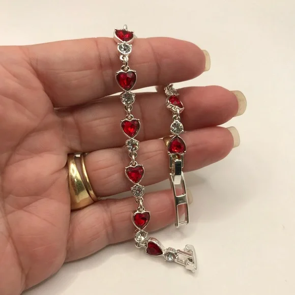 Avon Red Acrylic Hearts and Silver-Tone Tennis Bracelet - Picture 8 of 10